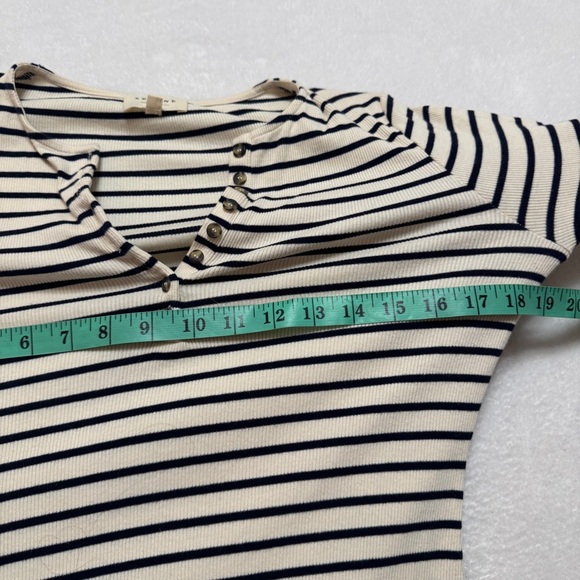 Sezane sz S Theodora T Shirt Top Henley Striped Short Sleeves Ecru Navy - Picture 5 of 6